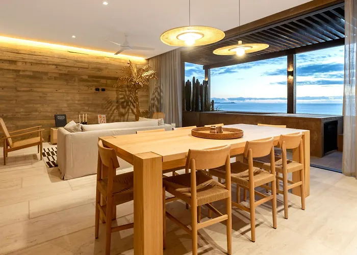 6 Guests - Amazing Views -top Design Apartment